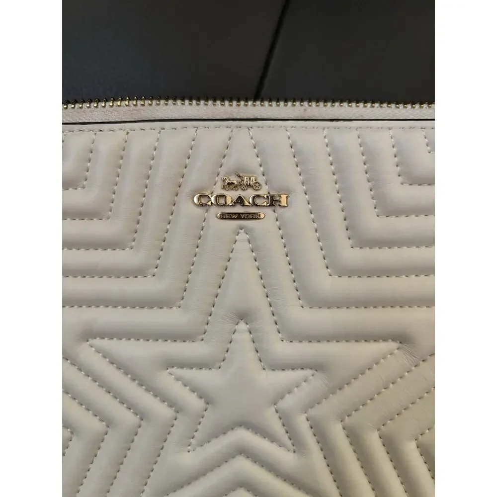 Coach Gallery Pouch With Star Quilting Zip Wristlet Wallet 2647 Chalk